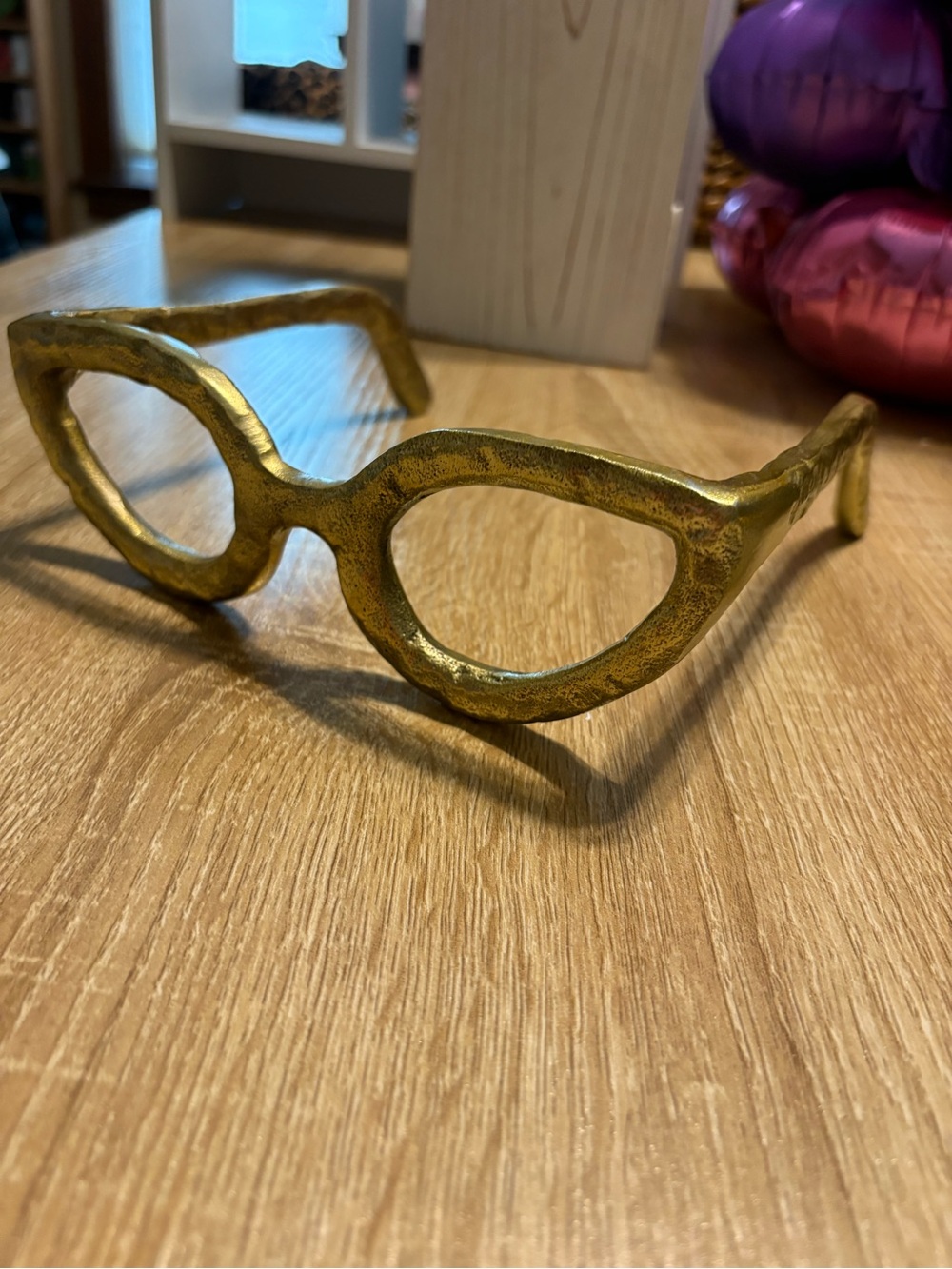 Gold Eyewear decor